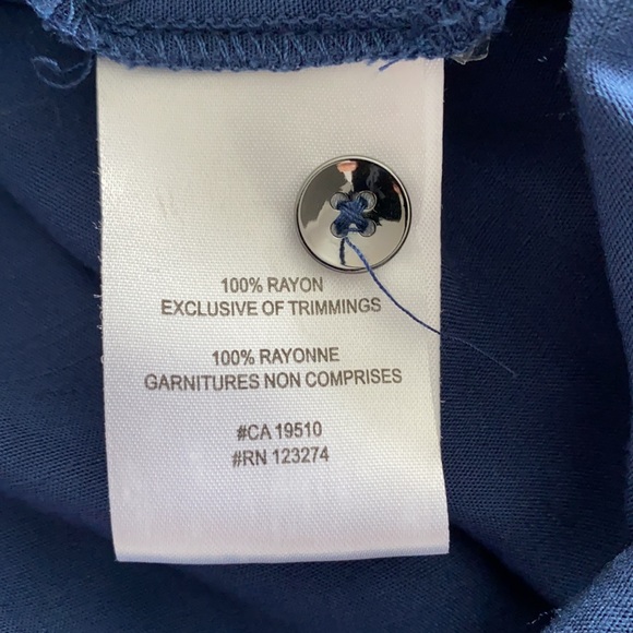 Lole buttoms down shirt - Picture 4 of 4